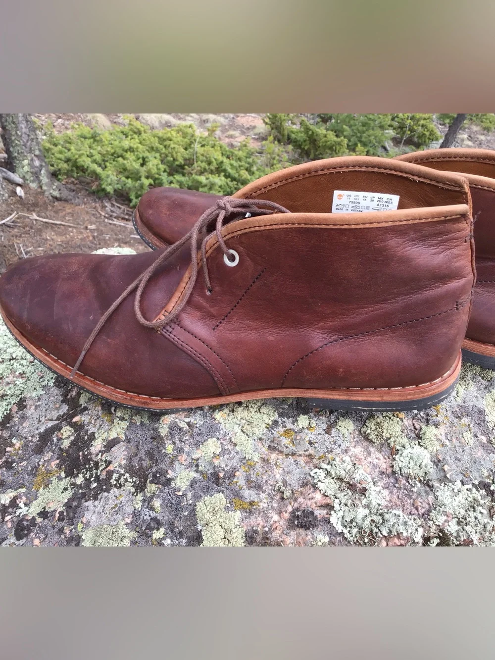 Timberland Boot Company Chukka Brown Leather Boots Men’s Size 11 Heritage Style